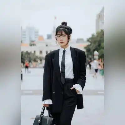 卫雅欣